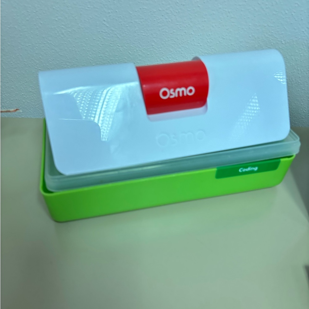 Osmo Genius Starter Kit for iPad & iPhone STEM Toy/ Learning System